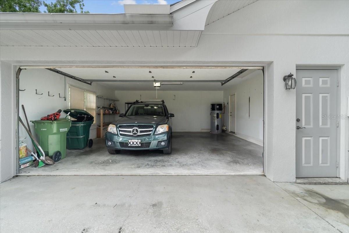 HAMILTON POINTE - Residential