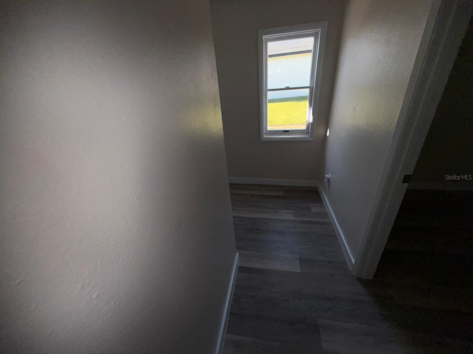 WEEKS D P RESUB - Residential