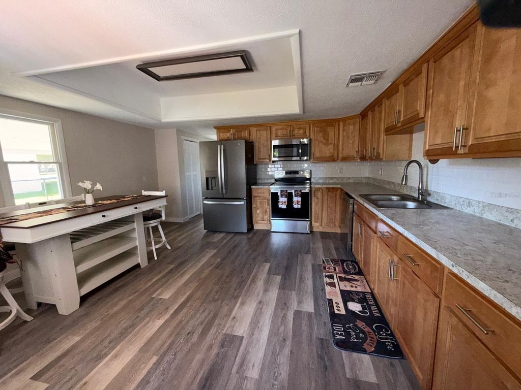 Photo of 208 Center Street, Auburndale, FL 33823 (MLS # L4959979)