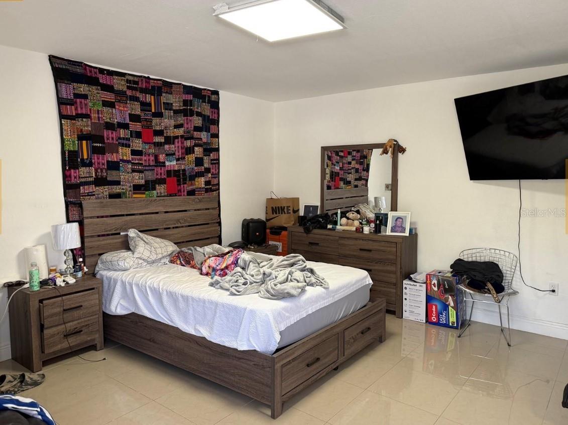 HIALEAH ADD 16 REV AMD - Residential