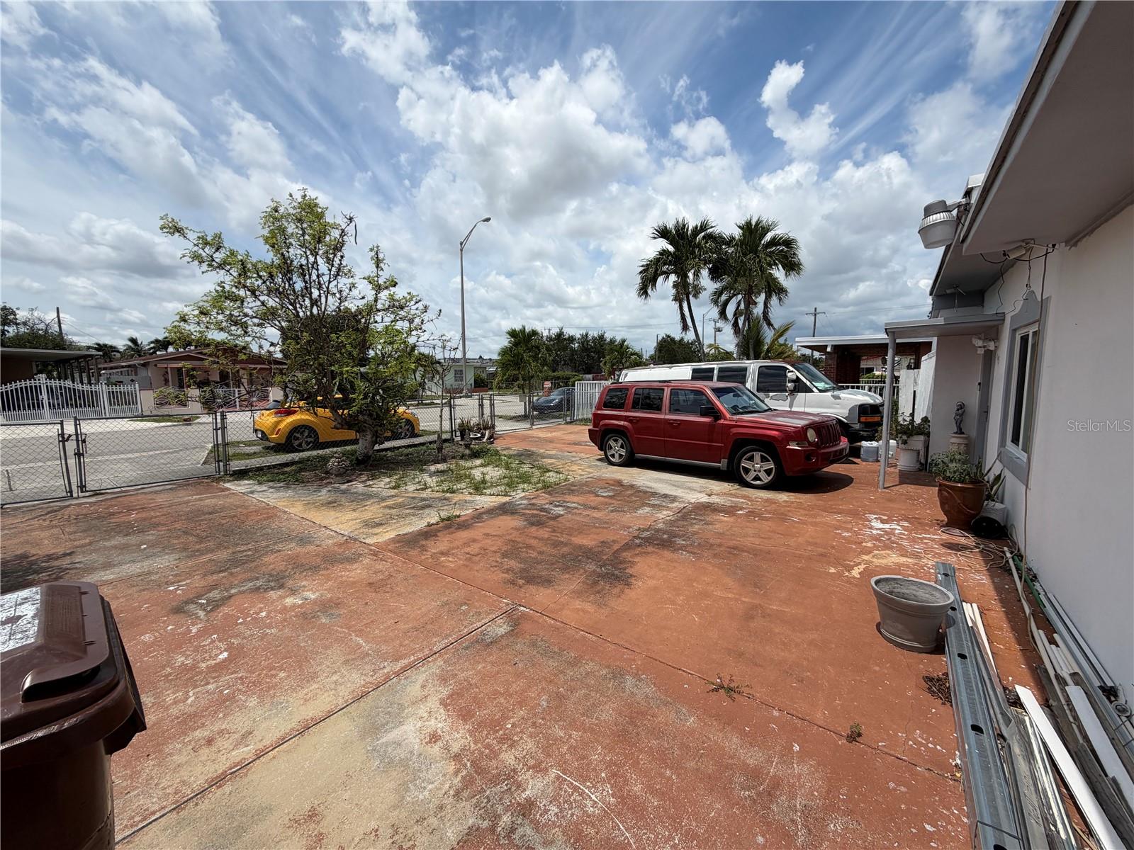 HIALEAH ADD 16 REV AMD - Residential