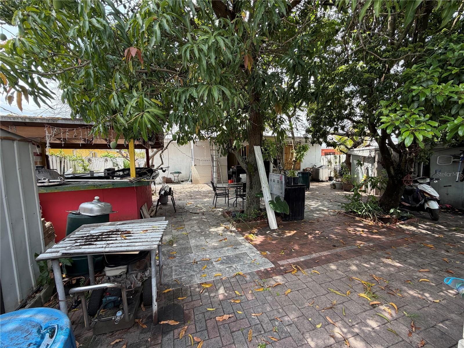 HIALEAH ADD 16 REV AMD - Residential