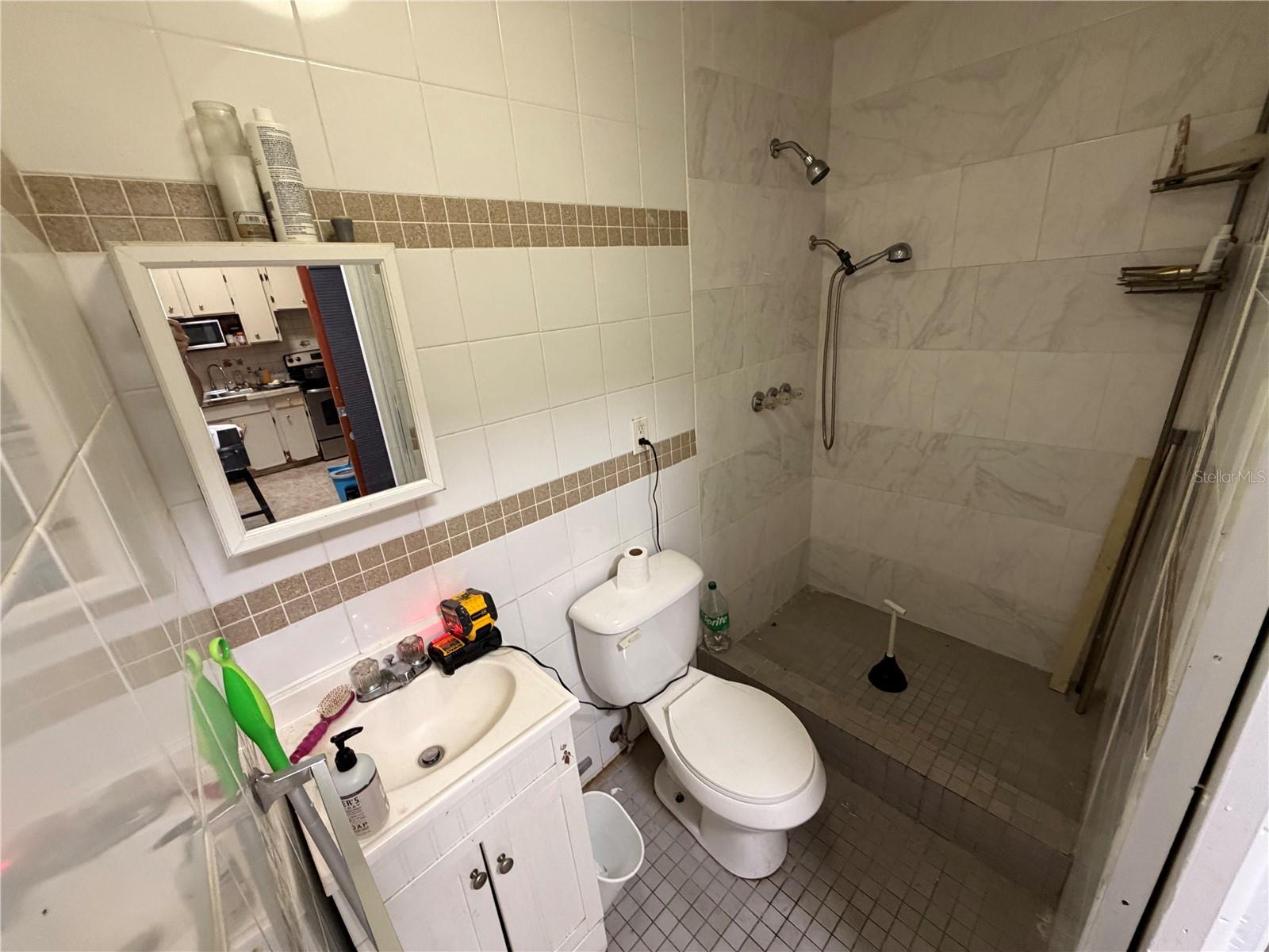 HIALEAH ADD 16 REV AMD - Residential