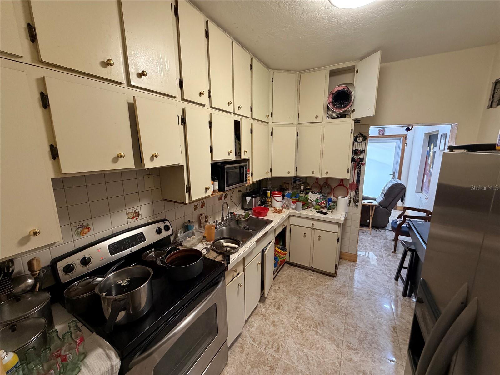 HIALEAH ADD 16 REV AMD - Residential