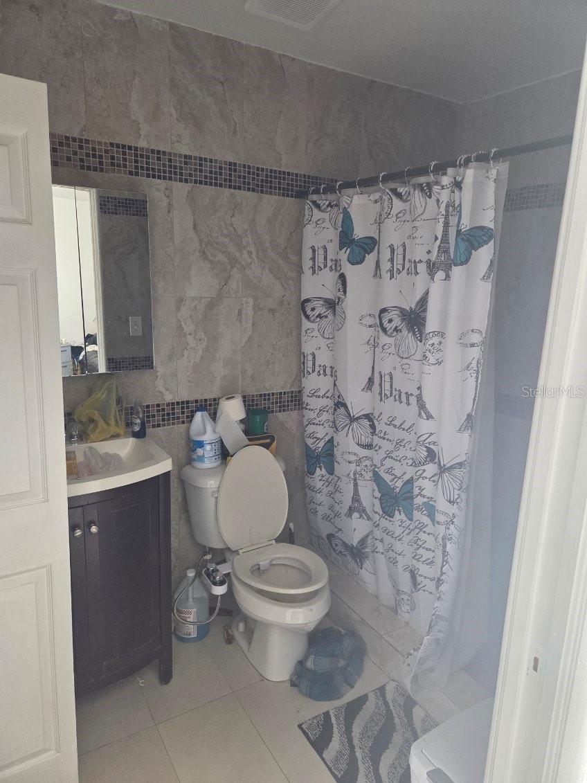 HIALEAH ADD 16 REV AMD - Residential