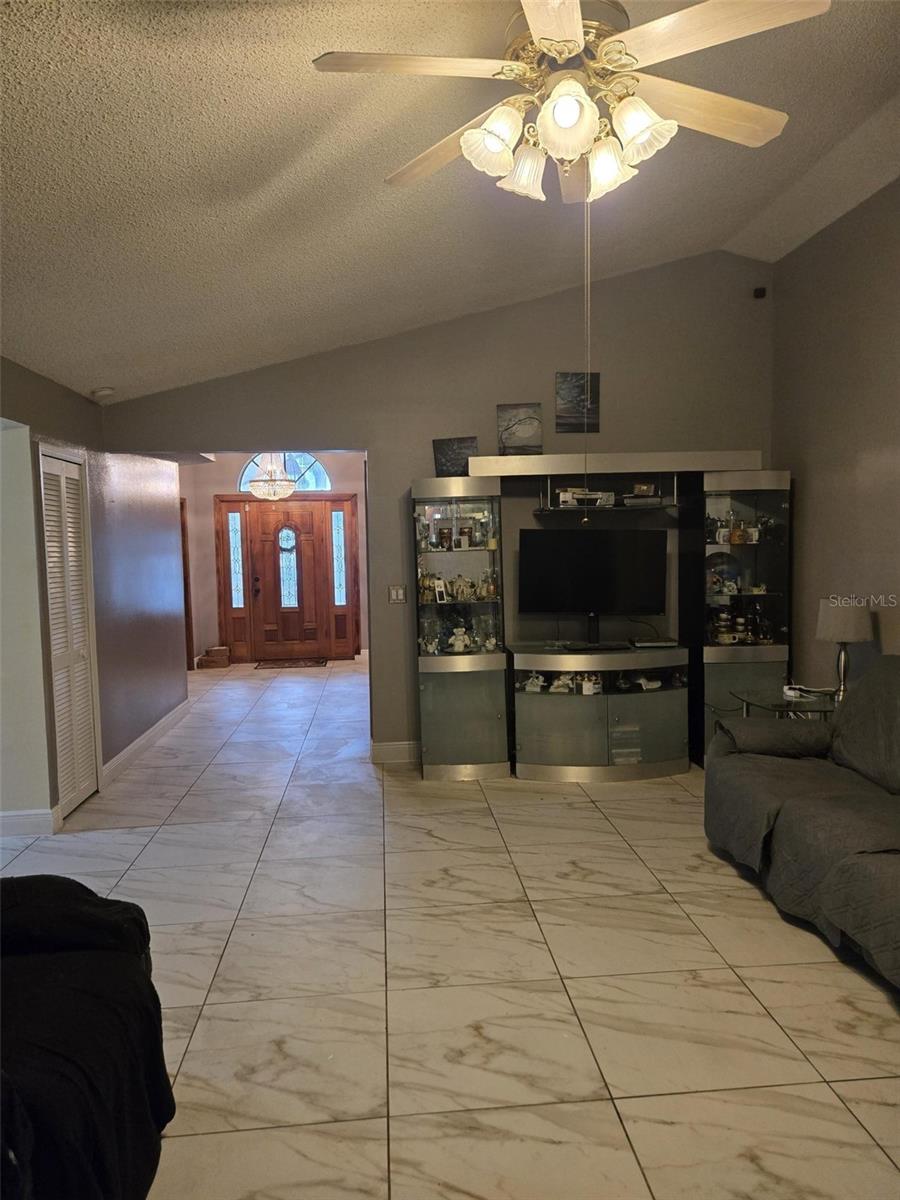 KINGS CREST PH 1 - Residential