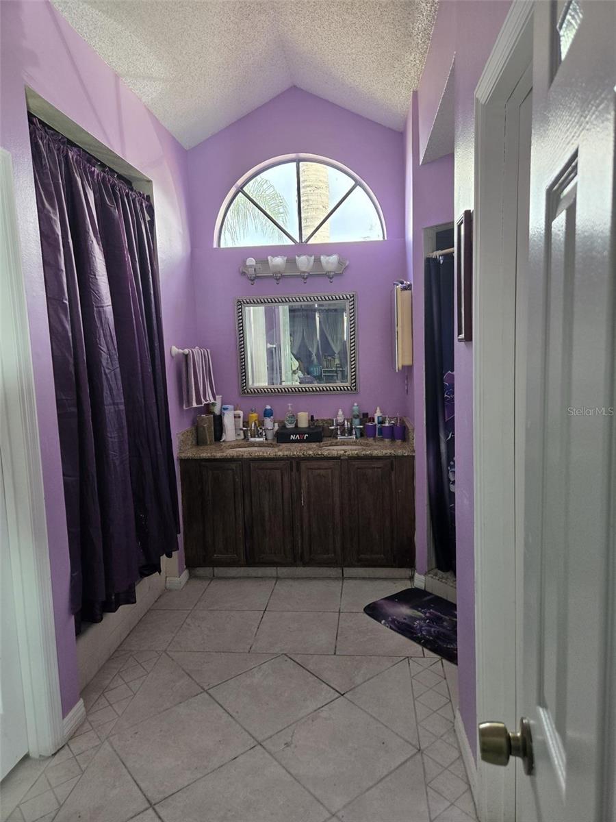 KINGS CREST PH 1 - Residential
