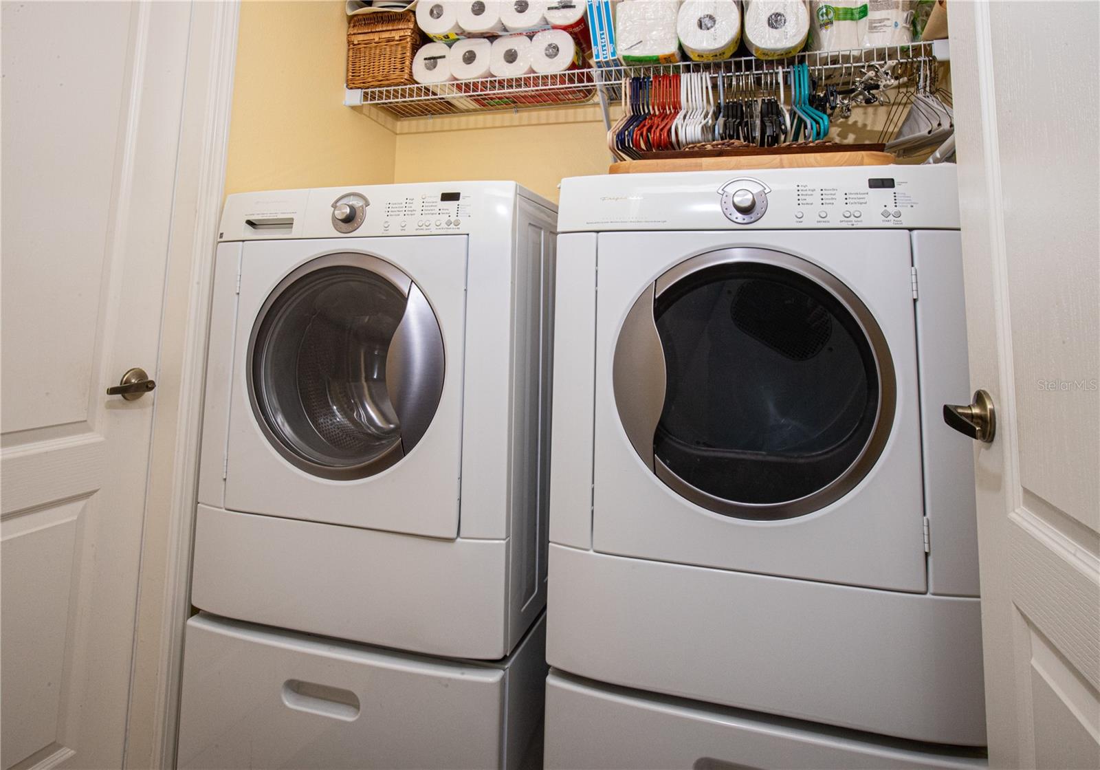 WATERS EDGE THREE - Residential