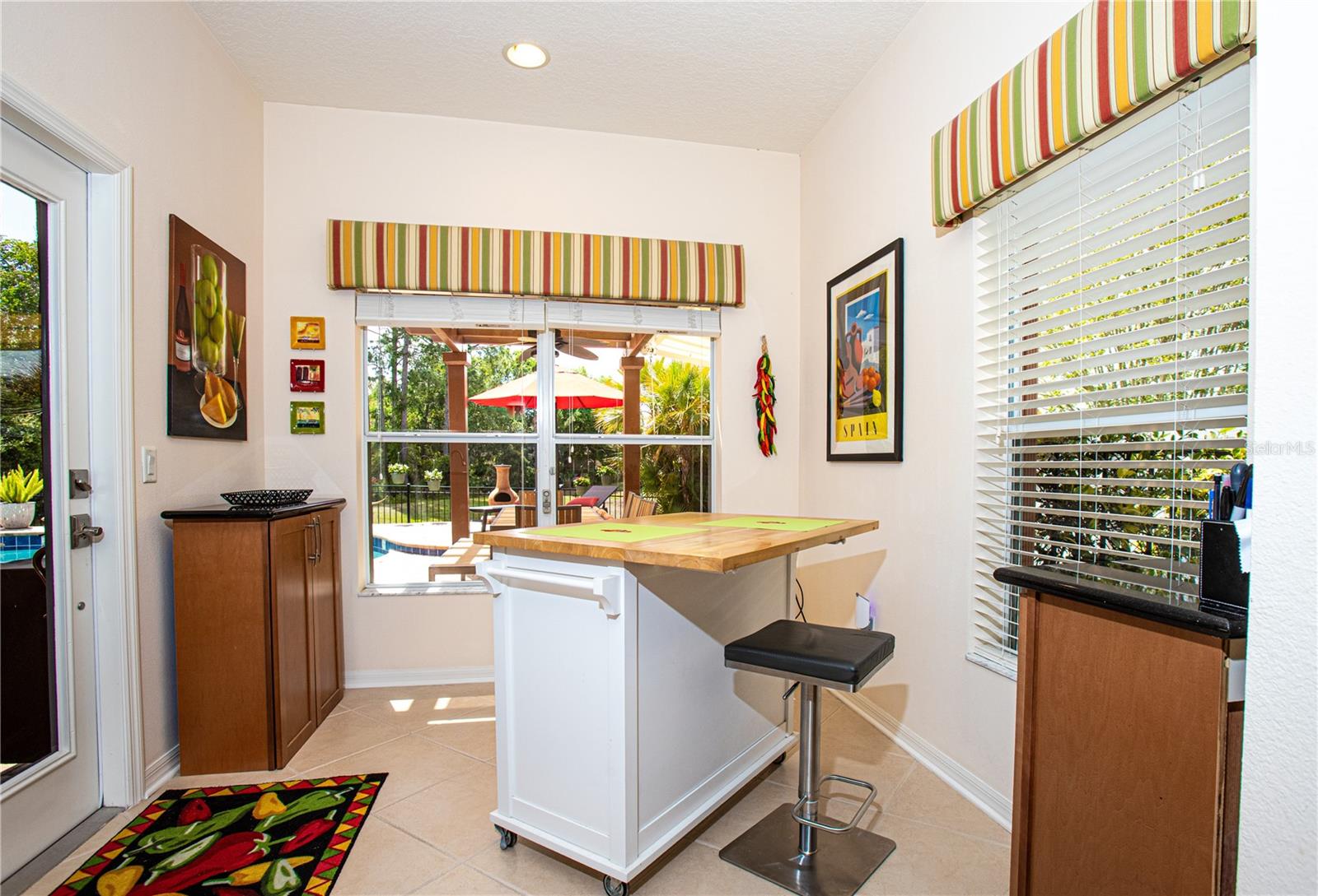 WATERS EDGE THREE - Residential