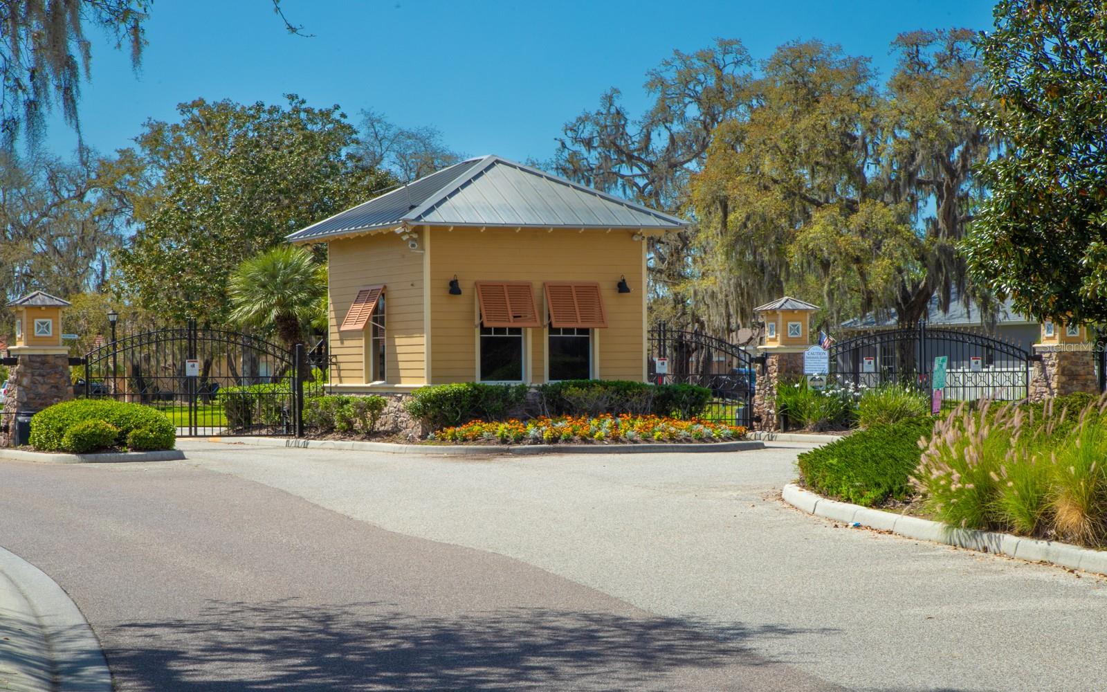 WATERS EDGE THREE - Residential