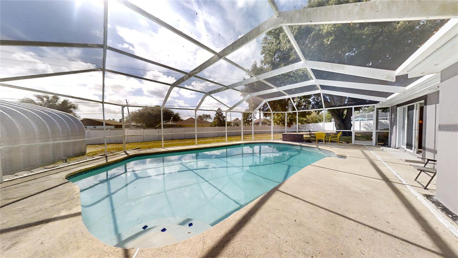 TRENTWOOD MANOR - Residential