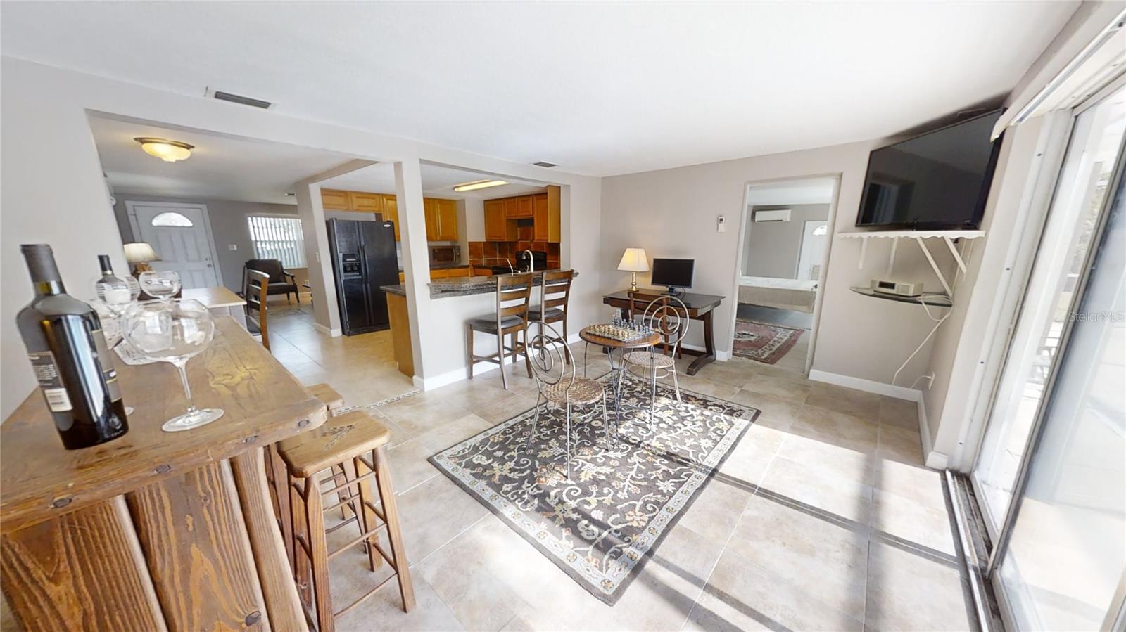 TRENTWOOD MANOR - Residential