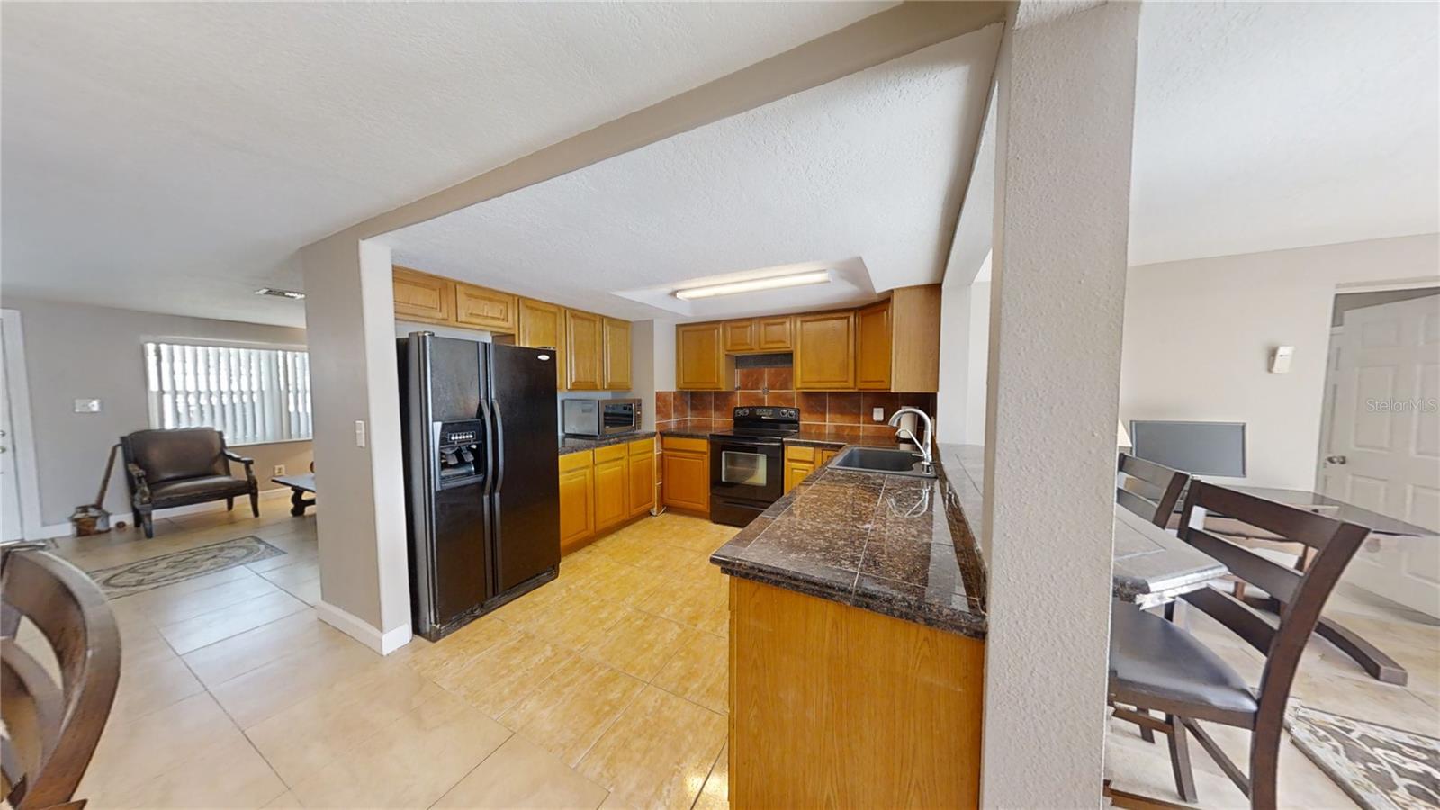 TRENTWOOD MANOR - Residential