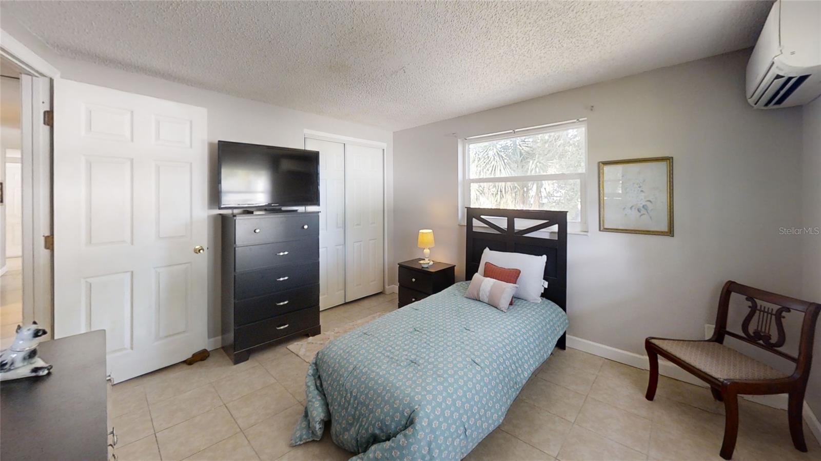 TRENTWOOD MANOR - Residential