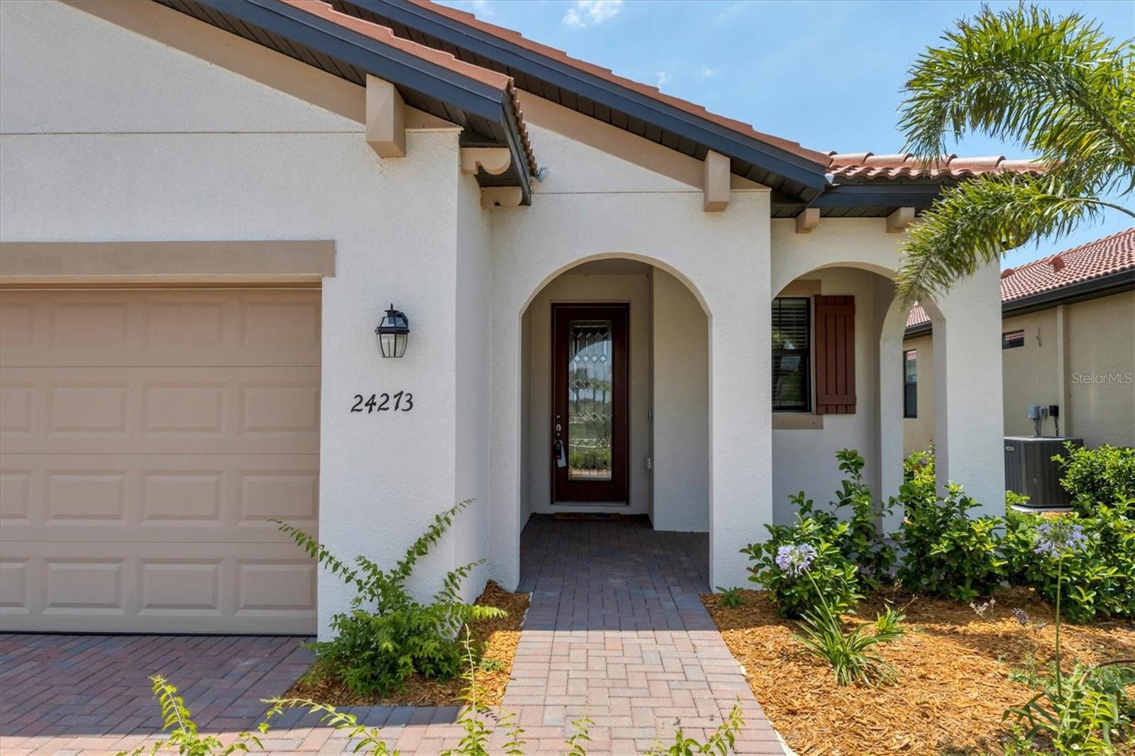SARASOTA NATIONAL PH 13-B - Residential