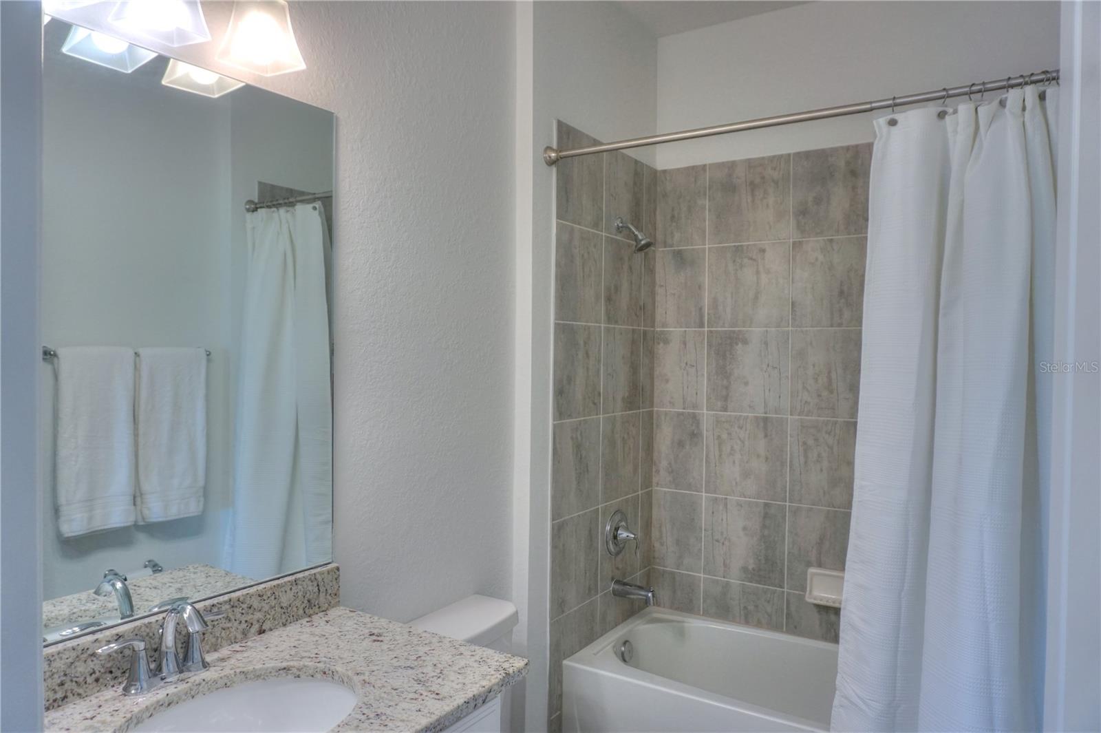 SARASOTA NATIONAL PH 13-B - Residential
