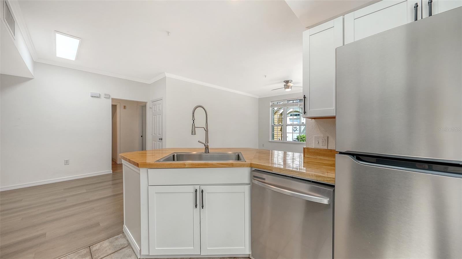 ADMIRALS WALK - Residential