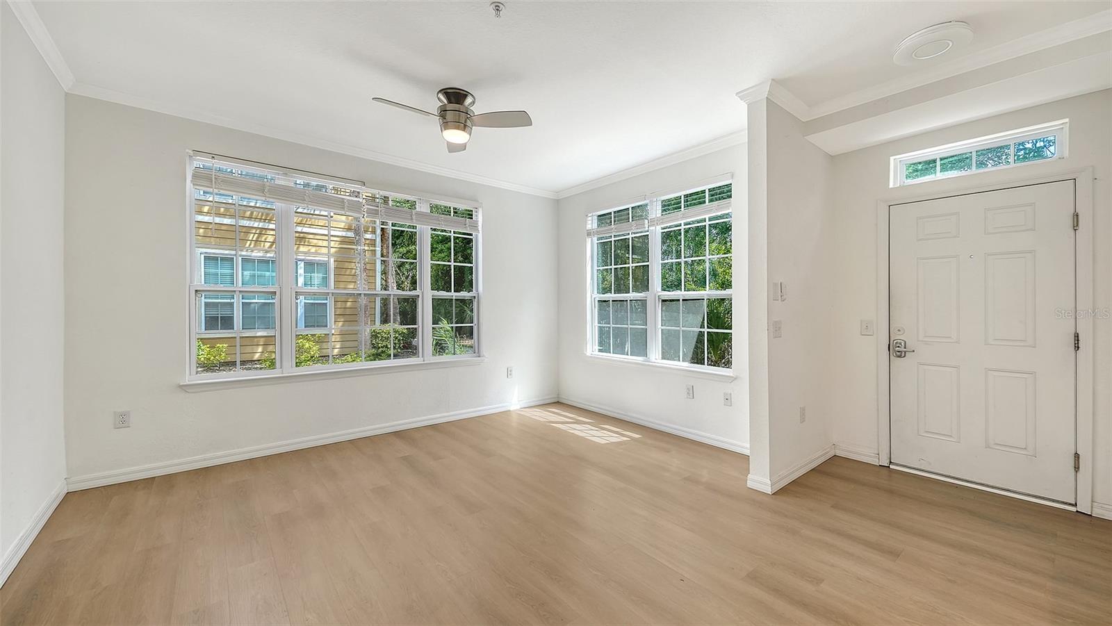 ADMIRALS WALK - Residential