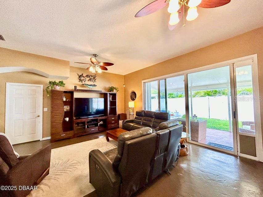 3806 ISLAMORADA DRIVE