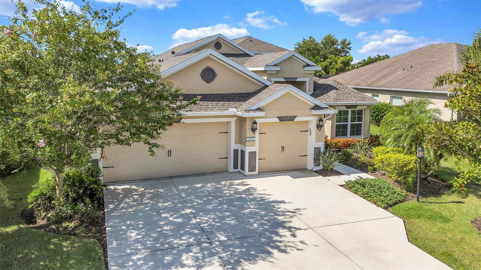 12071 FOREST PARK CIRCLE