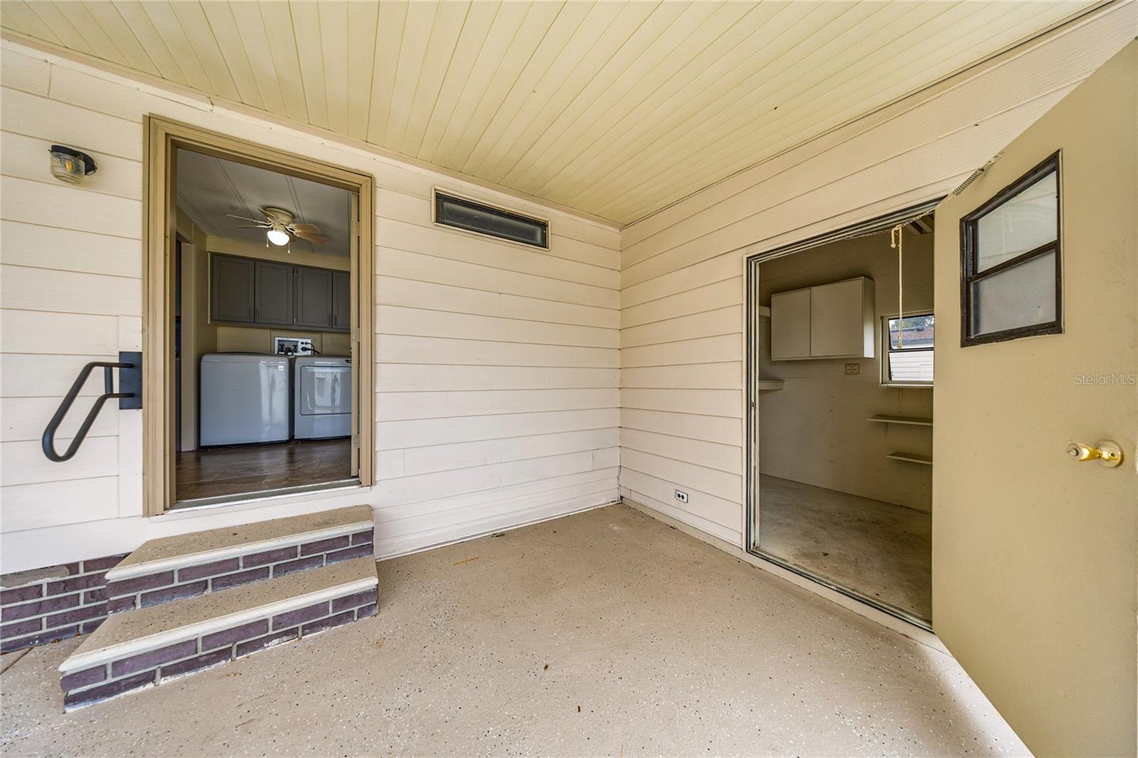 LADY LAKE ORANGE BLOSSOM GARDENS UNIT 05 - Residential