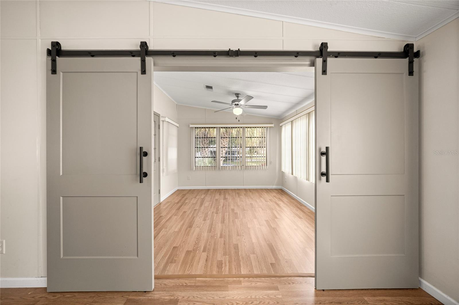 LADY LAKE ORANGE BLOSSOM GARDENS UNIT 05 - Residential