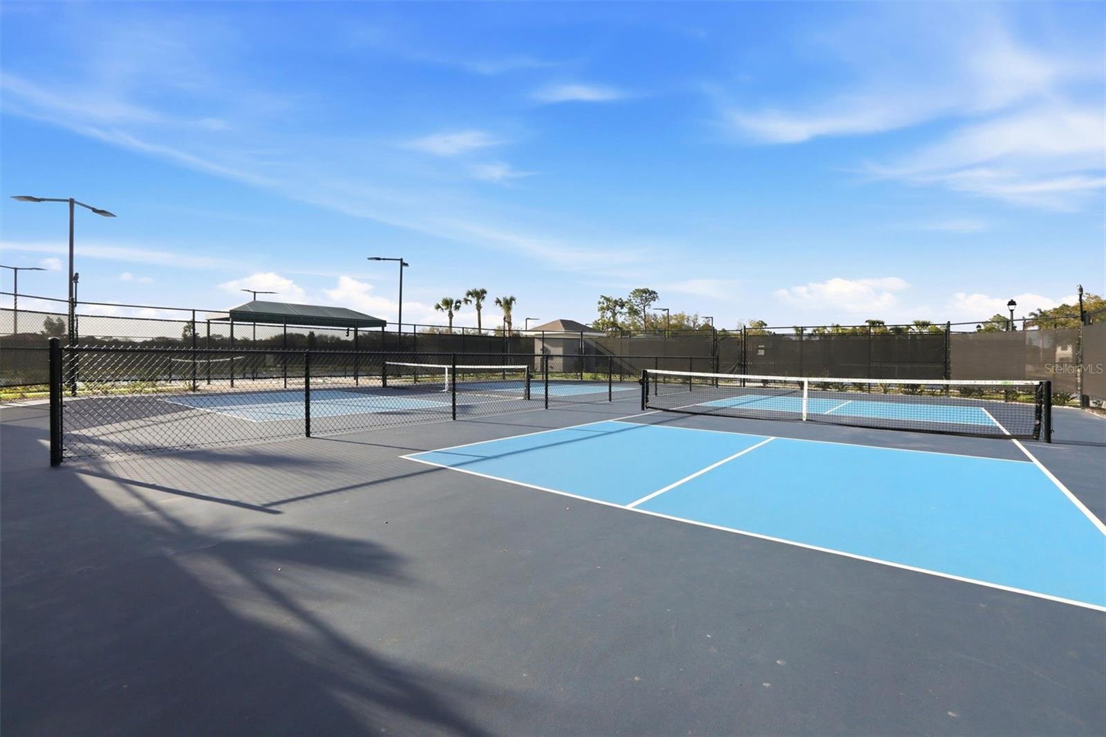 TERRACE 2/IBIS LNDG PH I BLDG - Residential