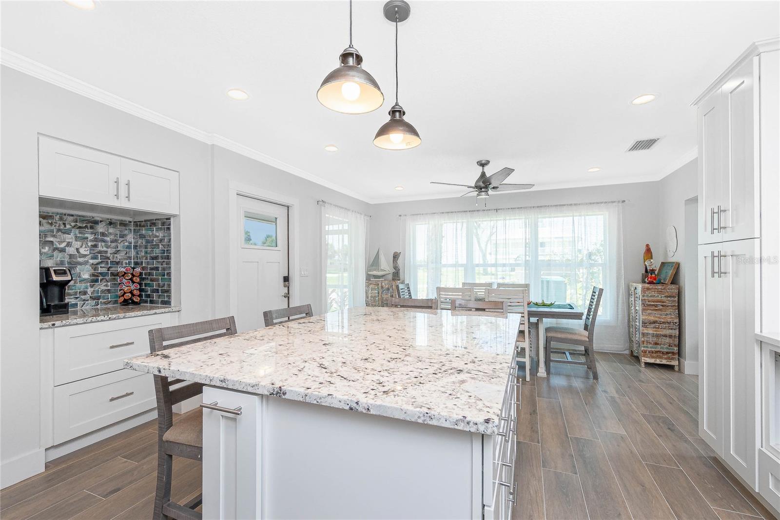 GROVE CITY SHORE - Residential