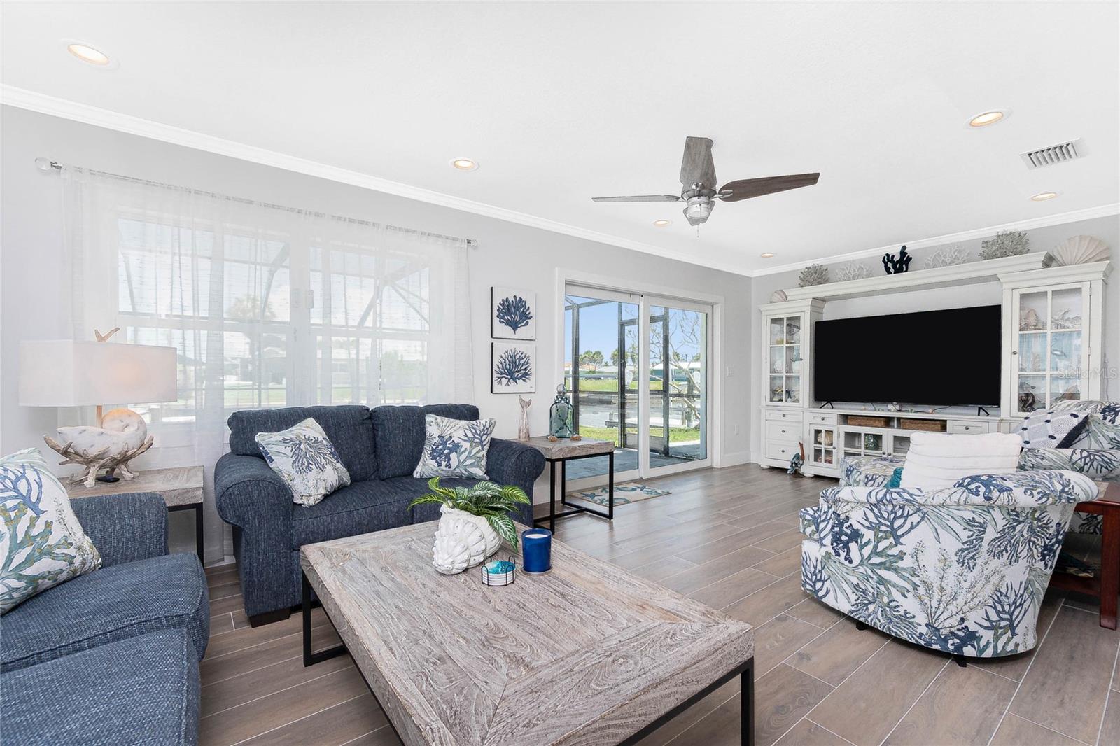 GROVE CITY SHORE - Residential