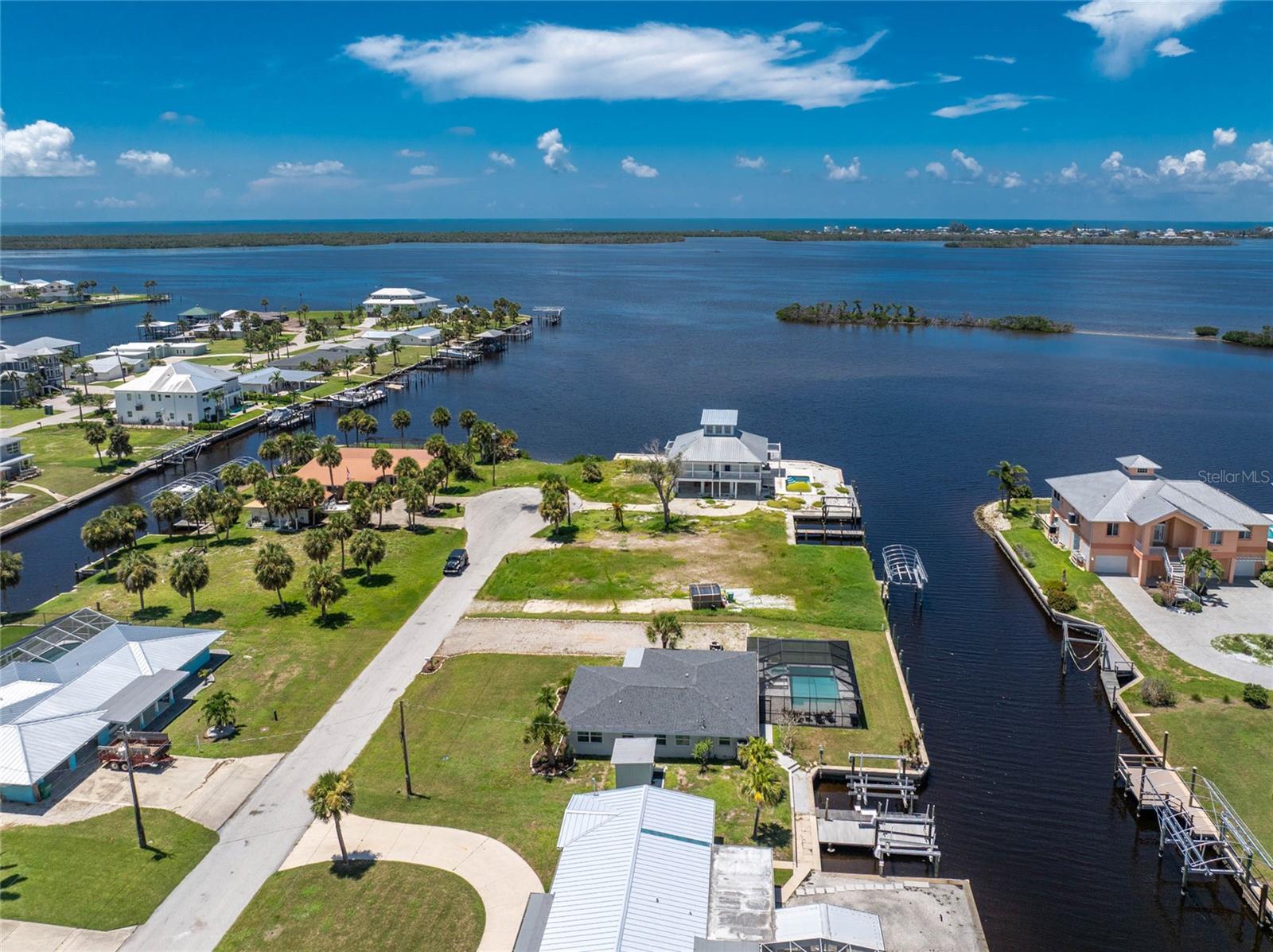 GROVE CITY SHORE - Residential