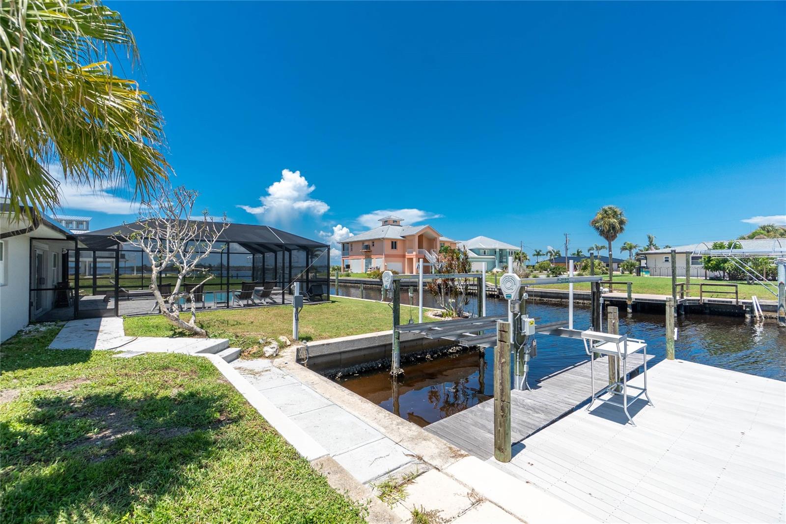 GROVE CITY SHORE - Residential