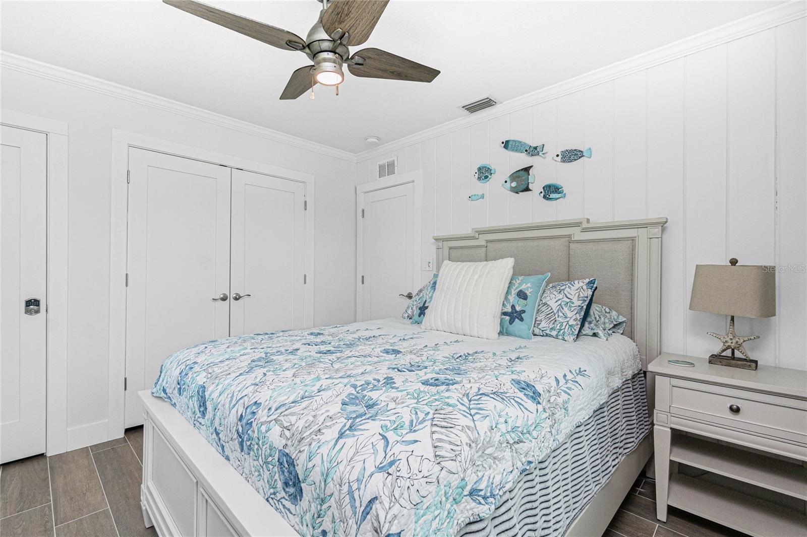 GROVE CITY SHORE - Residential