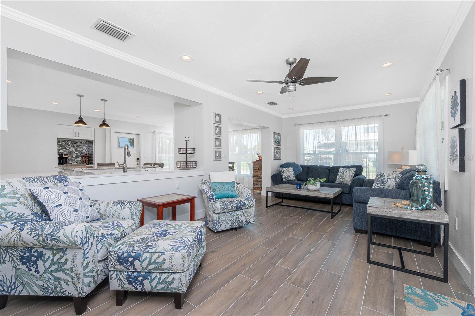 GROVE CITY SHORE - Residential