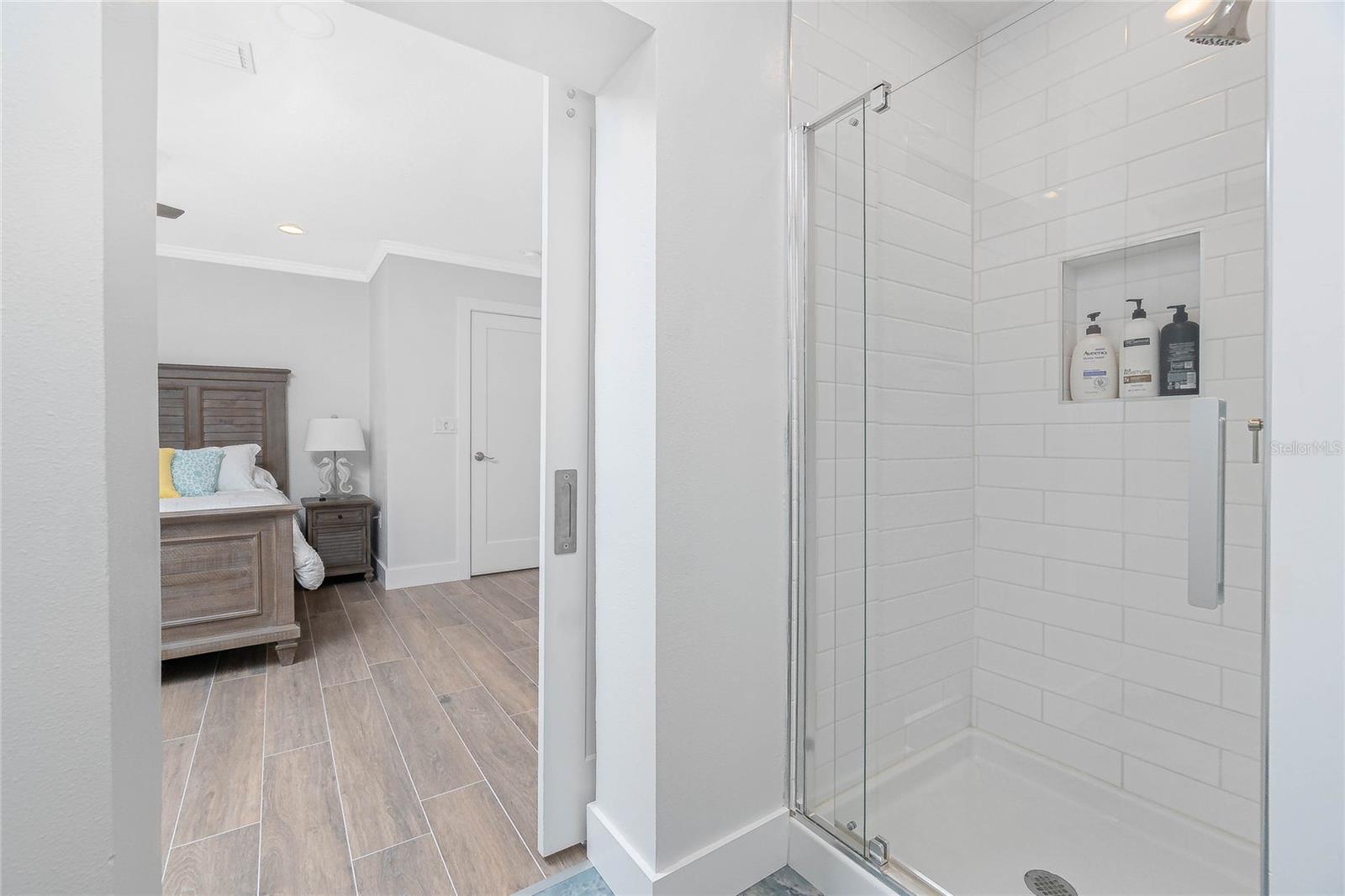 GROVE CITY SHORE - Residential