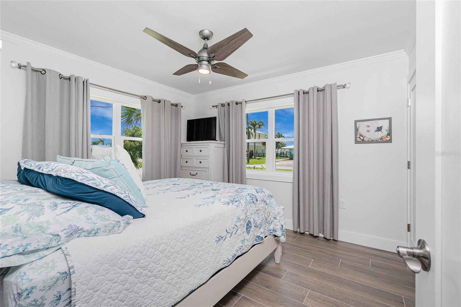 GROVE CITY SHORE - Residential