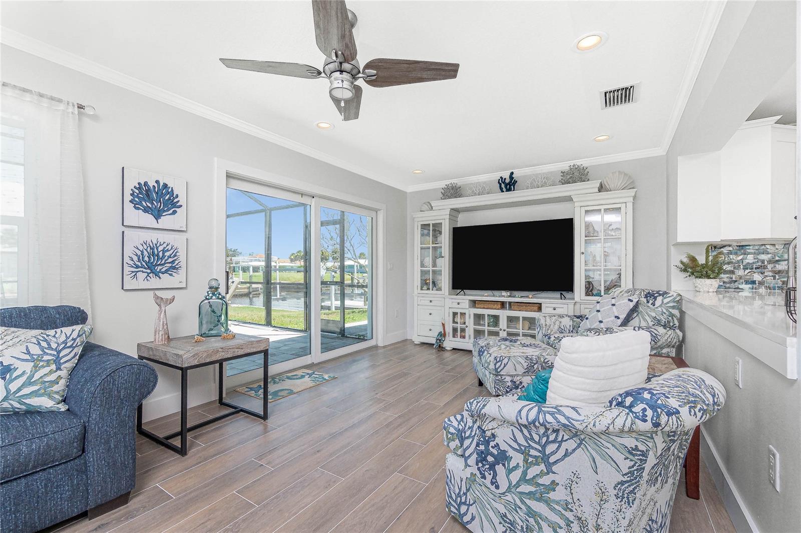 GROVE CITY SHORE - Residential