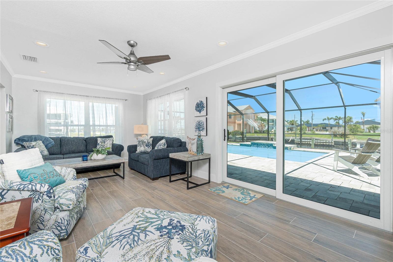 GROVE CITY SHORE - Residential