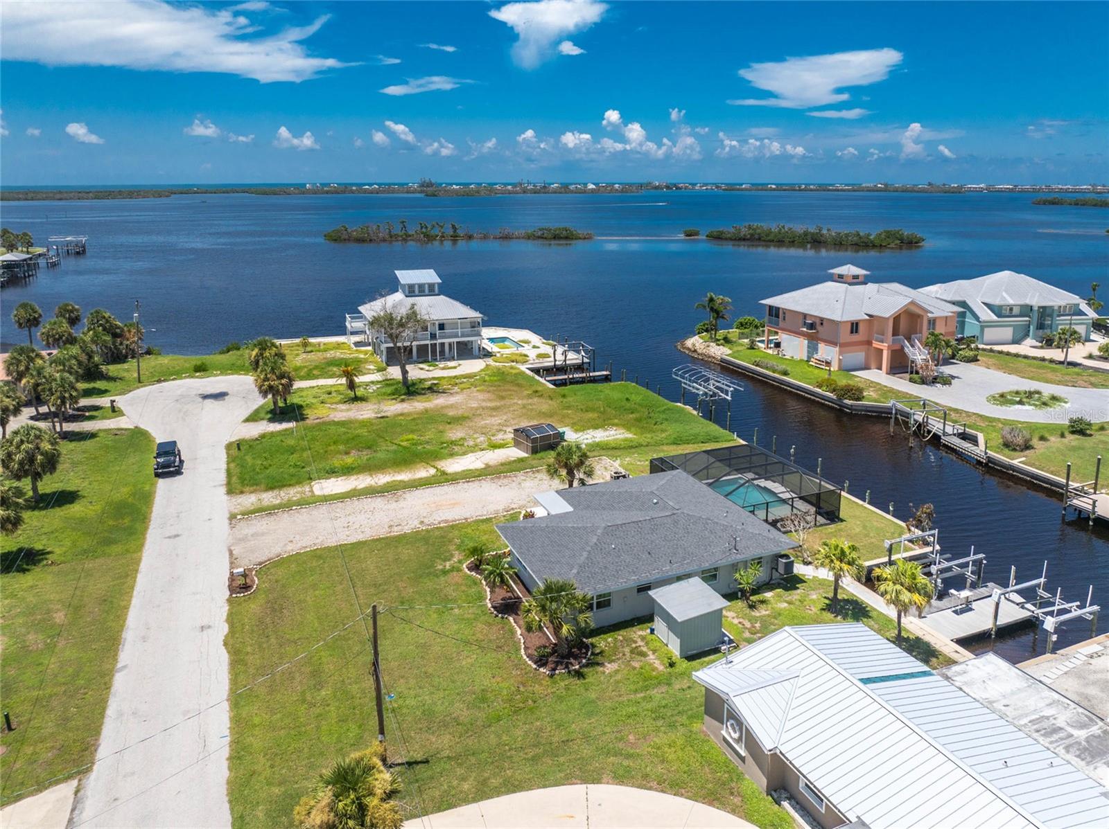 GROVE CITY SHORE - Residential