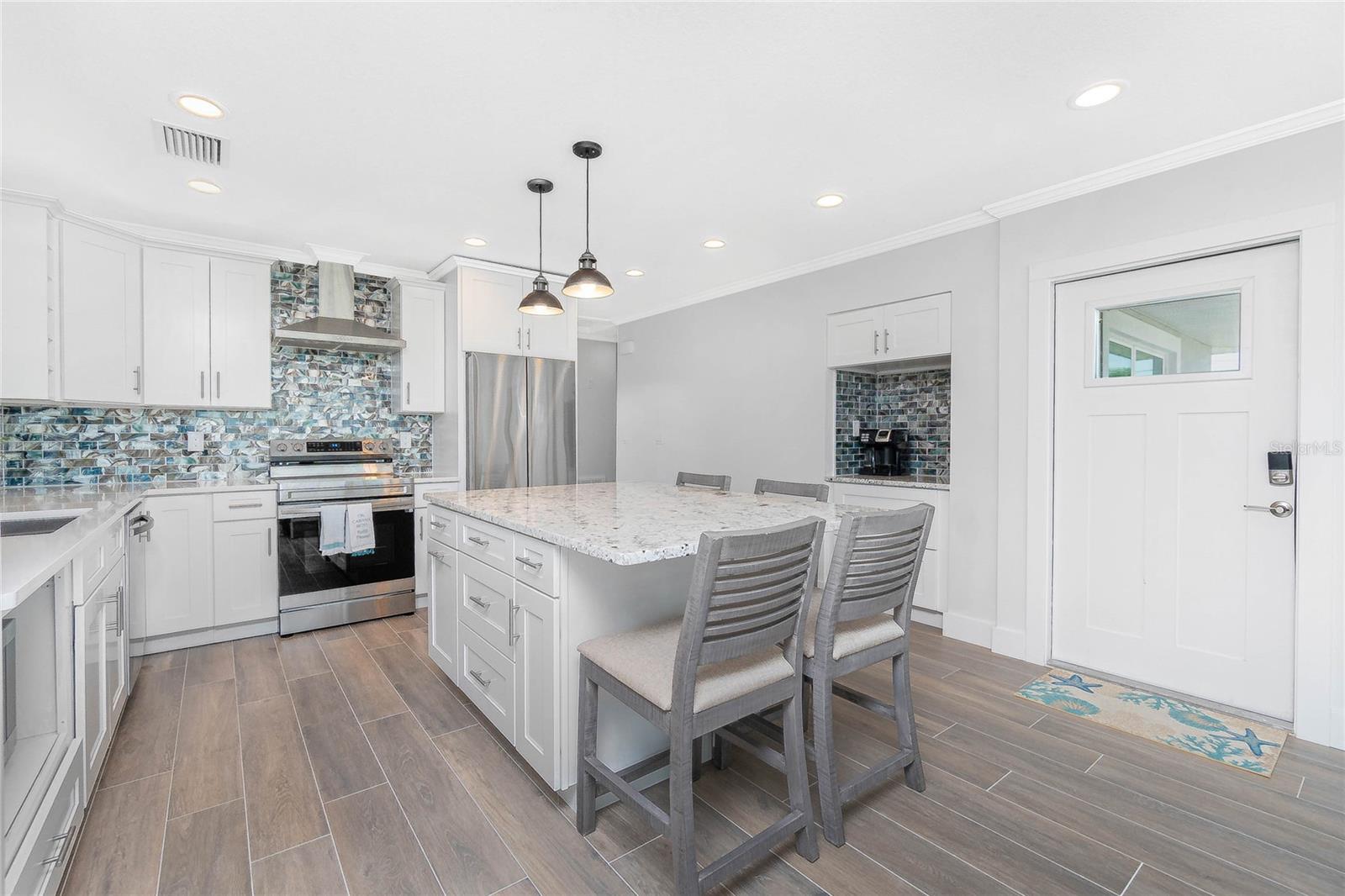 GROVE CITY SHORE - Residential