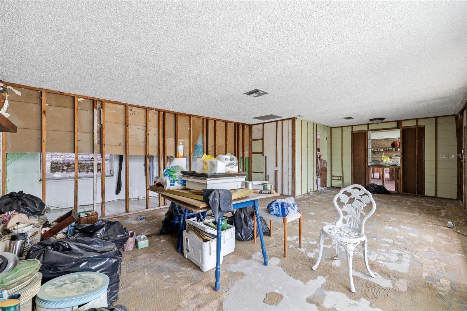 510 MARLYN WAY