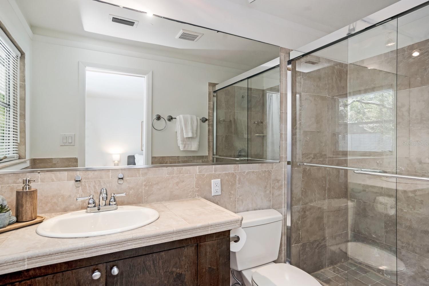 TWIN OAK POND - Residential