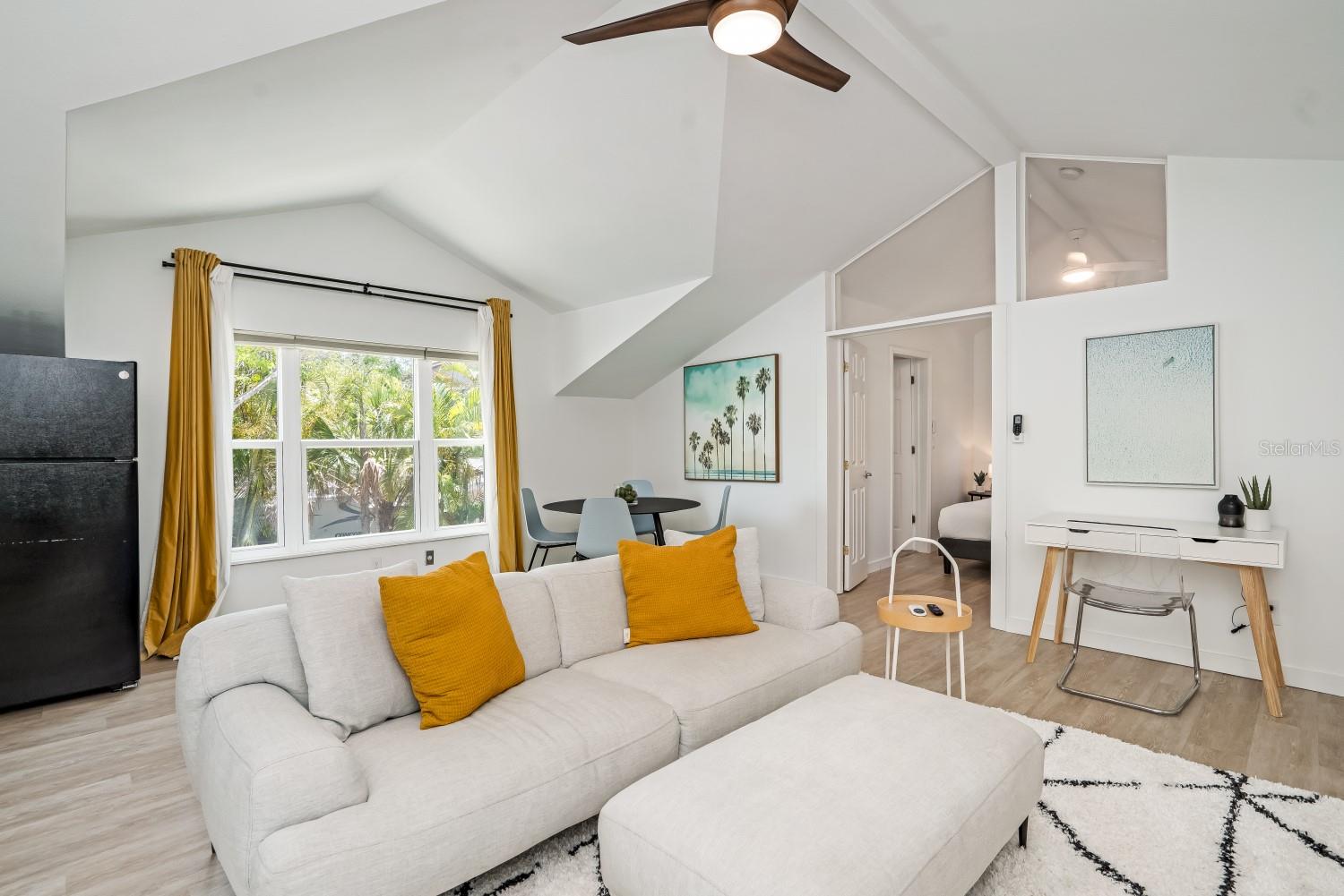 TWIN OAK POND - Residential