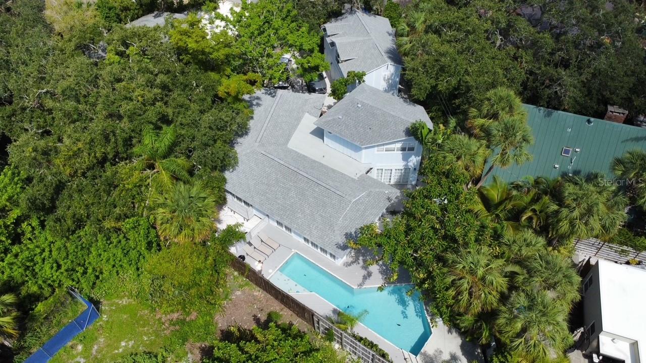 TWIN OAK POND - Residential