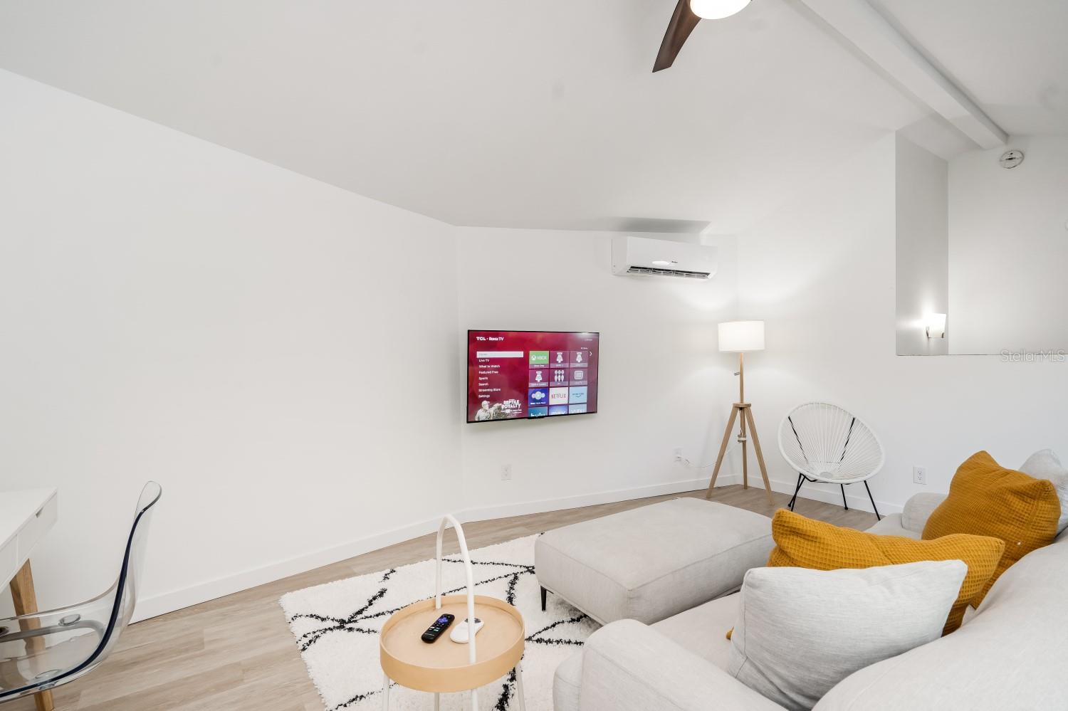 TWIN OAK POND - Residential