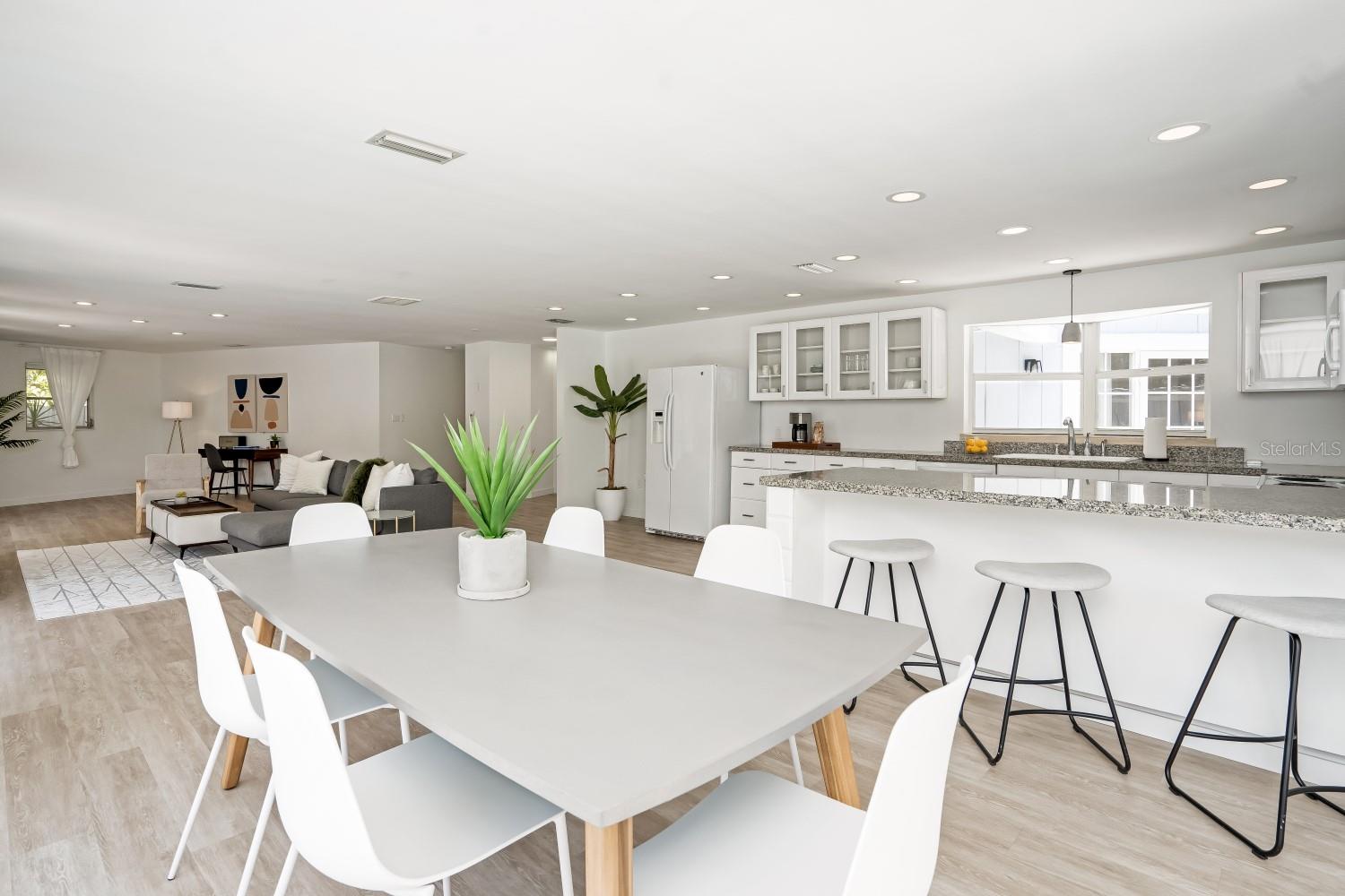 TWIN OAK POND - Residential