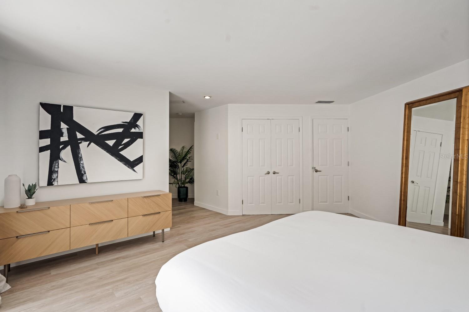 TWIN OAK POND - Residential