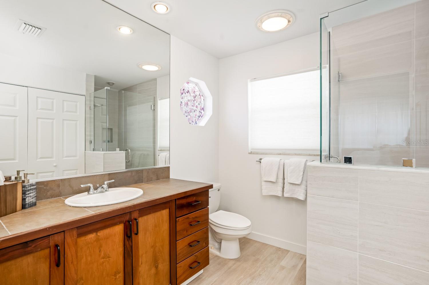 TWIN OAK POND - Residential