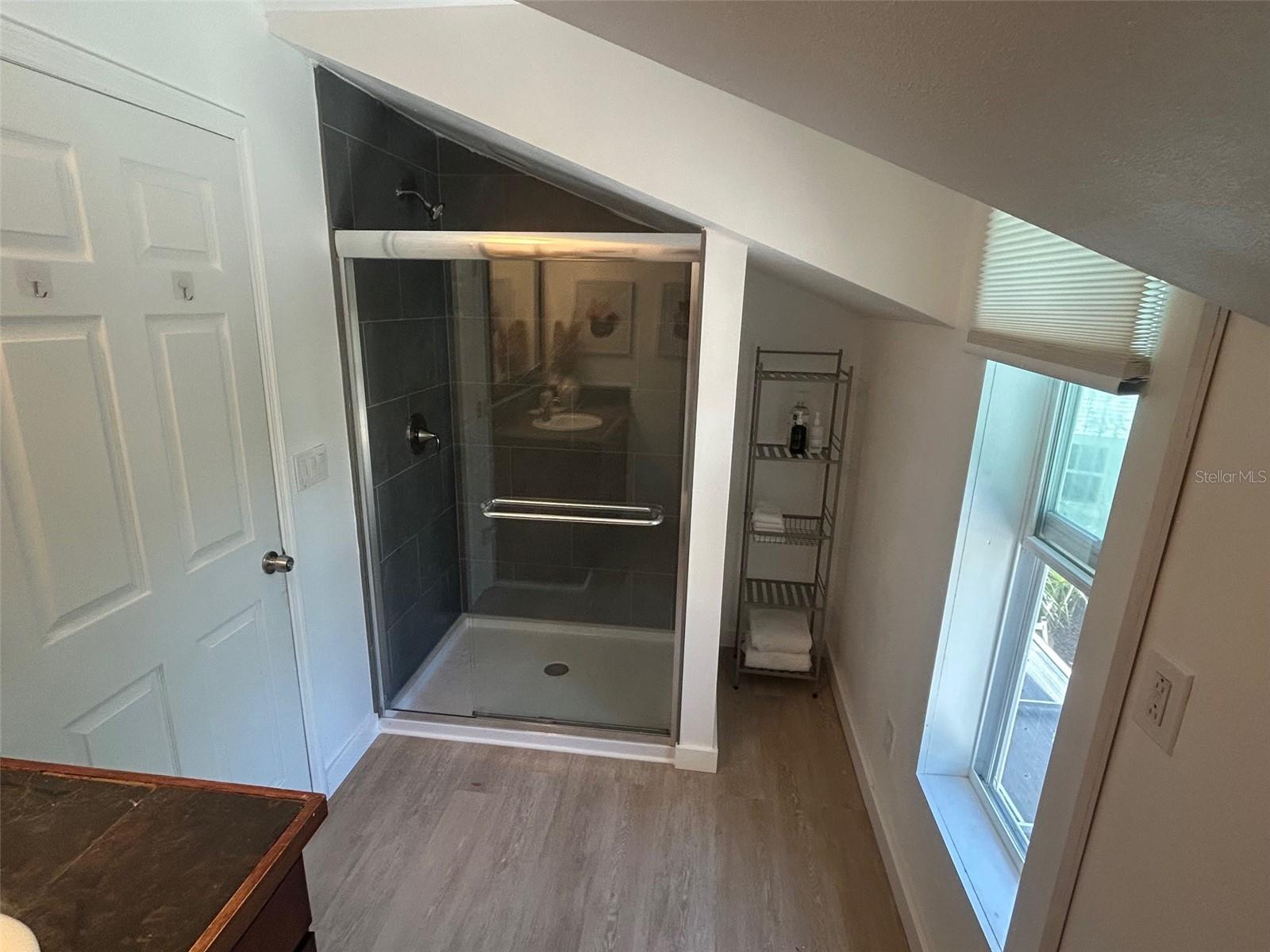 TWIN OAK POND - Residential