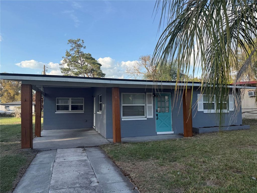 Photo of 2707 Greenleaf Drive, Orlando, FL 32810 (MLS # O6390400)