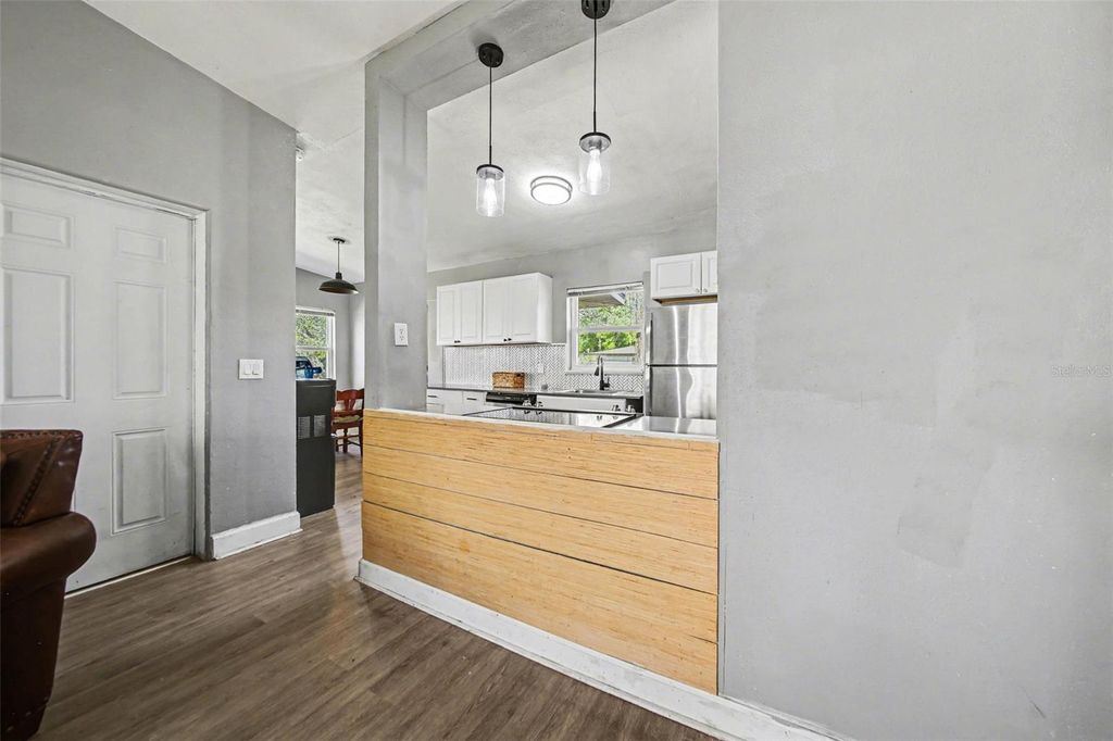 Photo of 2707 Greenleaf Drive, Orlando, FL 32810 (MLS # O6390400)